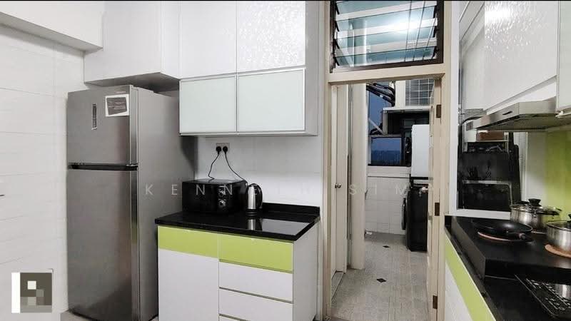 Parc Oasis, 49 Jurong East Avenue 1, Boon Lay / Jurong / Tuas, Room Rental, 100 sqft, Condominium For Rent, by KENNETH SIM, 500262555 - Kitchen - PropertyGuru.com.sg