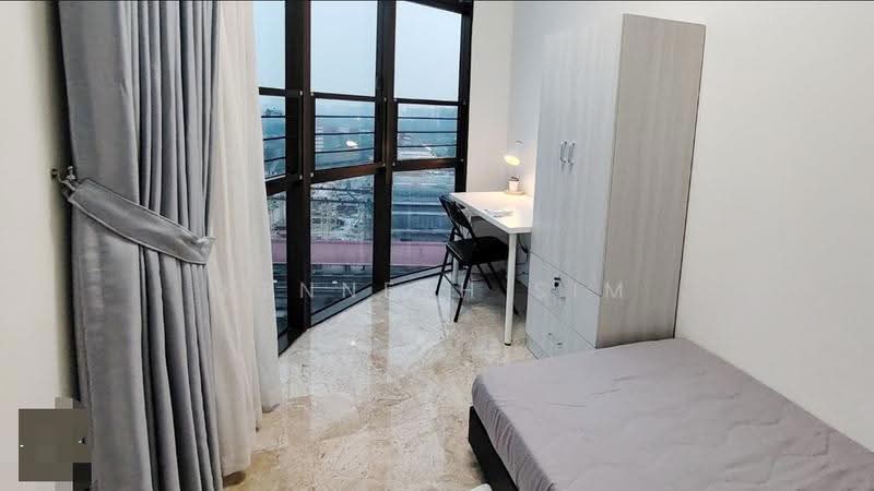 Parc Oasis, 49 Jurong East Avenue 1, Boon Lay / Jurong / Tuas, Room Rental, 100 sqft, Condominium For Rent, by KENNETH SIM, 500262555 - $1250+/- CR5 and CR4 Common bedrooms - PropertyGuru.com.sg