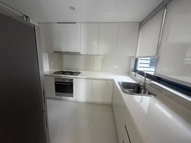 d'Leedon (Former Farrer Court), 13 Leedon Heights, Tanglin / Holland / Bukit Timah, 2 Bedrooms, 1,033 sqft, Condominium For Rent, by Colin Song, 500262567 - Kitchen - PropertyGuru.com.sg