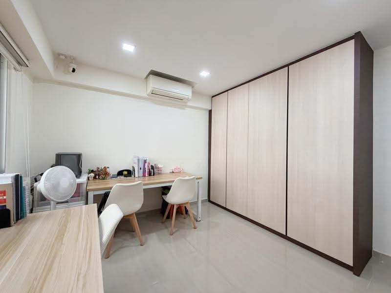 539 Serangoon North Avenue 4, 539 Serangoon North Avenue 4, Hougang / Punggol / Sengkang, 4 Bedrooms, 1,668 sqft, HDB Flat For Sale, by Alexis Quek, 500262569 - Study - PropertyGuru.com.sg