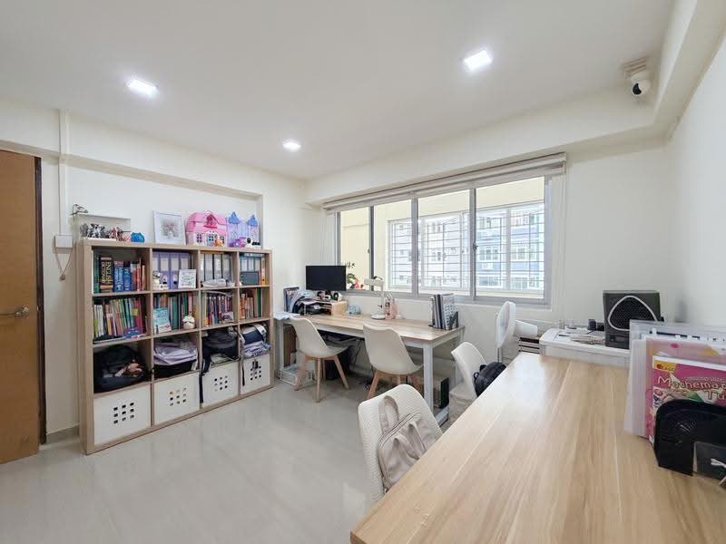 539 Serangoon North Avenue 4, 539 Serangoon North Avenue 4, Hougang / Punggol / Sengkang, 4 Bedrooms, 1,668 sqft, HDB Flat For Sale, by Alexis Quek, 500262569 - Study - PropertyGuru.com.sg