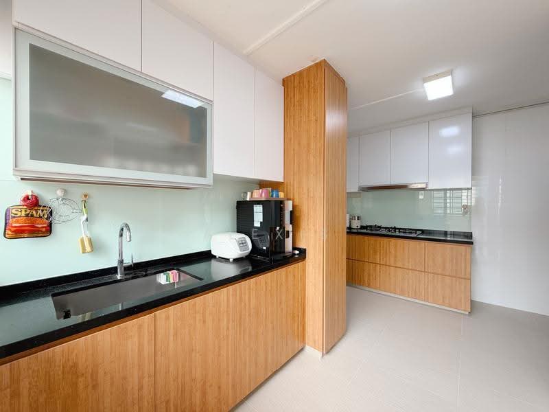 539 Serangoon North Avenue 4, 539 Serangoon North Avenue 4, Hougang / Punggol / Sengkang, 4 Bedrooms, 1,668 sqft, HDB Flat For Sale, by Alexis Quek, 500262569 - Kitchen - PropertyGuru.com.sg