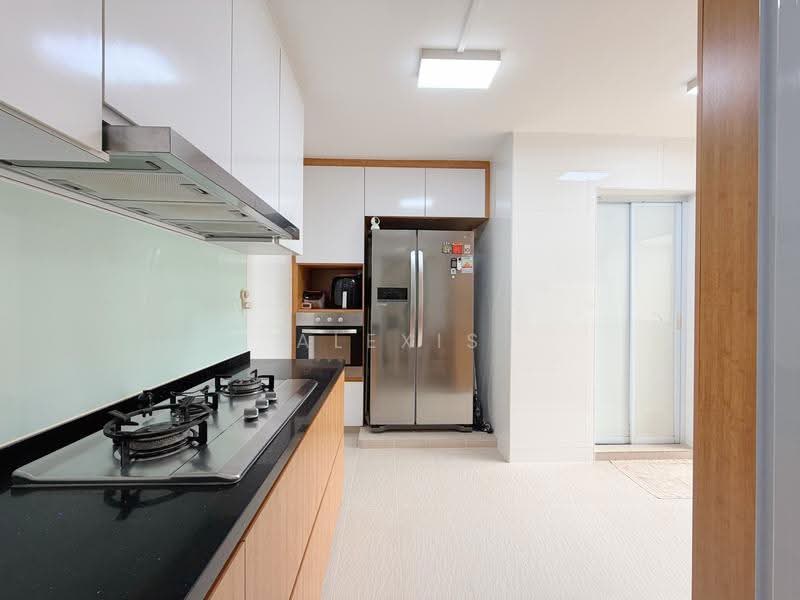 539 Serangoon North Avenue 4, 539 Serangoon North Avenue 4, Hougang / Punggol / Sengkang, 4 Bedrooms, 1,668 sqft, HDB Flat For Sale, by Alexis Quek, 500262569 - Kitchen - PropertyGuru.com.sg