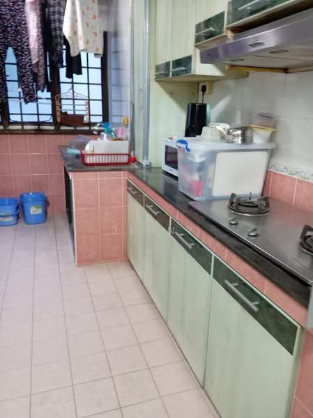 523 Ang Mo Kio Avenue 5, 523 Ang Mo Kio Avenue 5, Ang Mo Kio / Bishan / Thomson, 2 Bedrooms, 700 sqft, HDB Flat For Rent, by Jenny Tan, 500262570 - Kitchen - PropertyGuru.com.sg