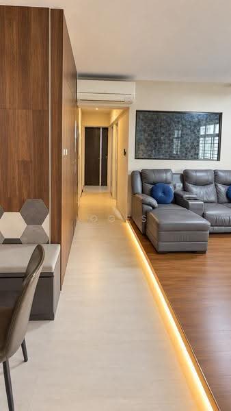 487A Choa Chu Kang Avenue 5, 487A Choa Chu Kang Avenue 5, Dairy Farm / Bukit Panjang / Choa Chu Kang, 3 Bedrooms, 1,216 sqft, HDB Flat For Sale, by Loges Waran, 500262572 - Living Room - PropertyGuru.com.sg