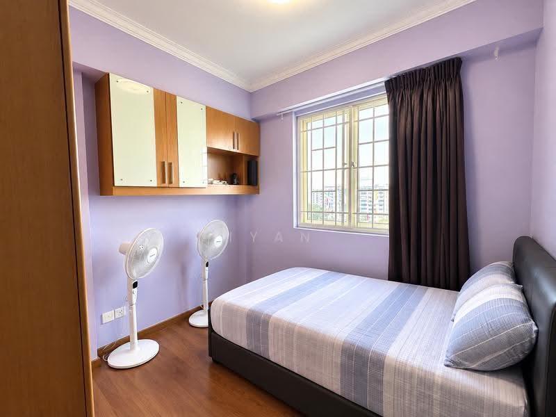 Rivervale Crest, 5 Rivervale Crescent, Hougang / Punggol / Sengkang, 3 Bedrooms, 1,152 sqft, Condominium For Sale, by Iyan Goh, 500262581 - Bedroom - PropertyGuru.com.sg