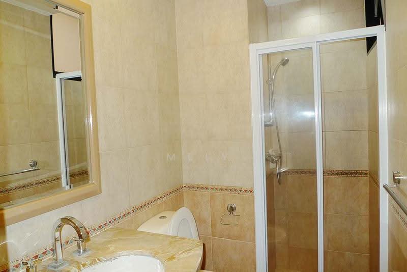 Bishan 8, 63 Bishan Street 21, Ang Mo Kio / Bishan / Thomson, 2 Bedrooms, 980 sqft, Condominium For Sale, by Mely Lee, 500262584 - Bathroom - PropertyGuru.com.sg