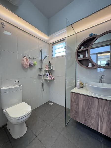 101A Canberra Street, 101A Canberra Street, Sembawang / Yishun, 3 Bedrooms, 1,216 sqft, HDB Flat For Sale, by Cherine Cheong, 500262591 - Bathroom - PropertyGuru.com.sg