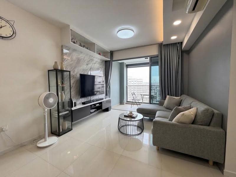 530A Pasir Ris Drive 1, 530A Pasir Ris Drive 1, Pasir Ris / Tampines, 3 Bedrooms, 926 sqft, HDB Flat For Sale, by Noviana Santoso, 500262594 - Living Room - PropertyGuru.com.sg
