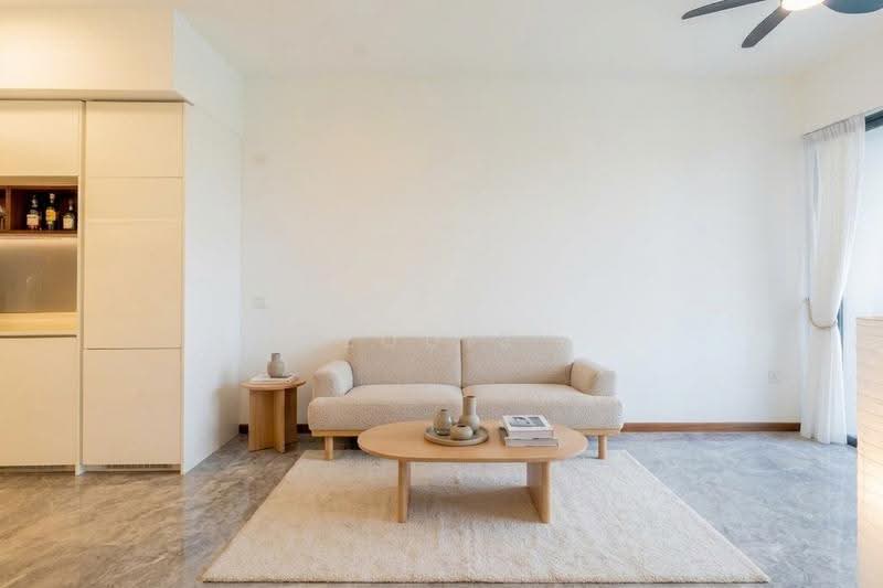 Fourth Avenue Residences, 10 Fourth Avenue, Tanglin / Holland / Bukit Timah, 2 Bedrooms, 689 sqft, Condominium For Sale, by Louis Wong, 500262615 - Living Room - PropertyGuru.com.sg