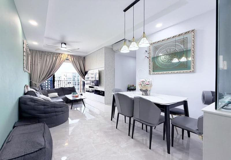 Sengkang Grand Residences, 74 Compassvale Bow, Hougang / Punggol / Sengkang, 3 Bedrooms, 1,023 sqft, Condominium For Sale, by Jasmine Tan P H, 500262619 - Living Room - PropertyGuru.com.sg
