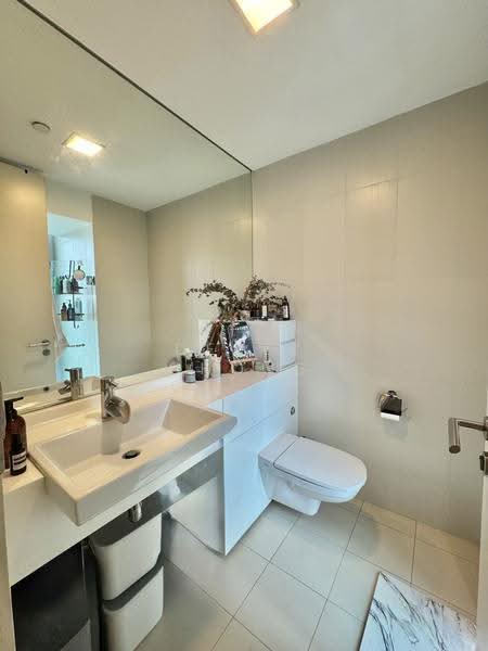 Southbank, 883 North Bridge Road, Beach Road / Bugis / Rochor, 689 sqft, Office For Rent, by Derek Chong 张恒福, 500262620 - Bathroom - CommercialGuru.com.sg