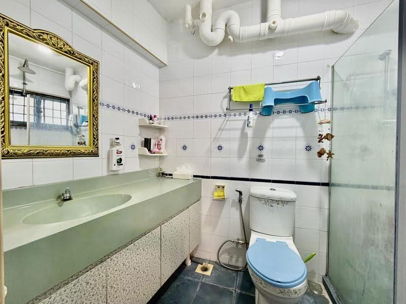 469B Admiralty Drive, 469B Admiralty Drive, Sembawang / Yishun, 4 Bedrooms, 1,475 sqft, HDB Flat For Sale, by Sherin Loh, 500262626 - Bathroom - PropertyGuru.com.sg