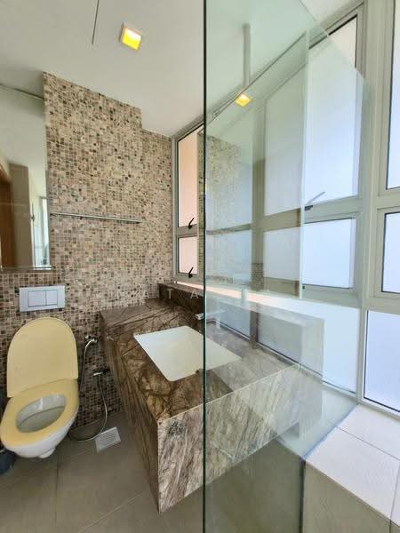 The Axis, 47 Mandalay Road, Newton / Novena, 2 Bedrooms, 753 sqft, Apartment For Rent, by Natasha Ross Nair, 500262630 - Bathroom - PropertyGuru.com.sg