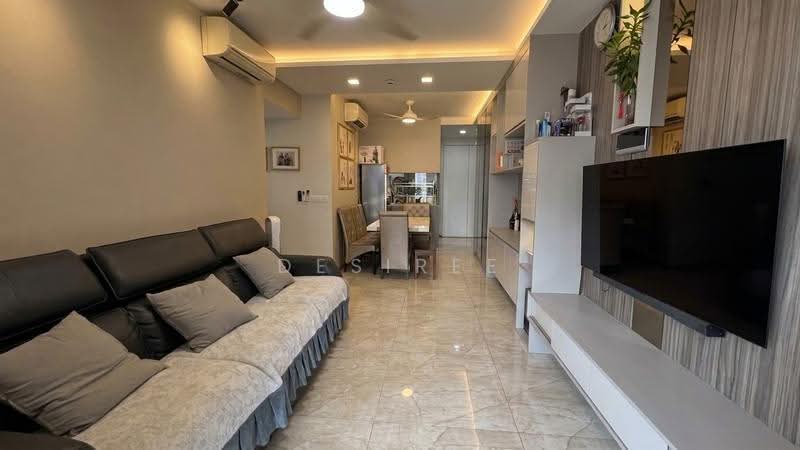 Kingsford Waterbay, 72 Upper Serangoon View, Hougang / Punggol / Sengkang, 4 Bedrooms, 1,109 sqft, Condominium For Sale, by Desiree Leung, 500262648 - Living Room - PropertyGuru.com.sg