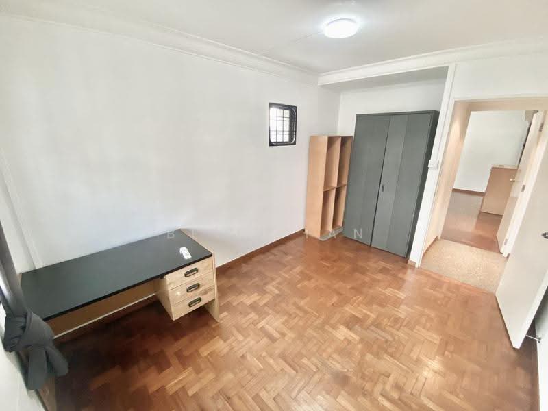 371 Hougang Street 31, 371 Hougang Street 31, Hougang / Punggol / Sengkang, 3 Bedrooms, 1,323 sqft, HDB Flat For Rent, by Belle Tan May Sian, 500262651 - Bedroom - PropertyGuru.com.sg