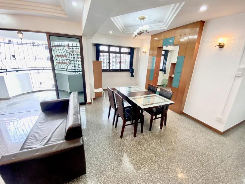 371 Hougang Street 31, 371 Hougang Street 31, Hougang / Punggol / Sengkang, 3 Bedrooms, 1,323 sqft, HDB Flat For Rent, by Belle Tan May Sian, 500262651 - Living Room - PropertyGuru.com.sg