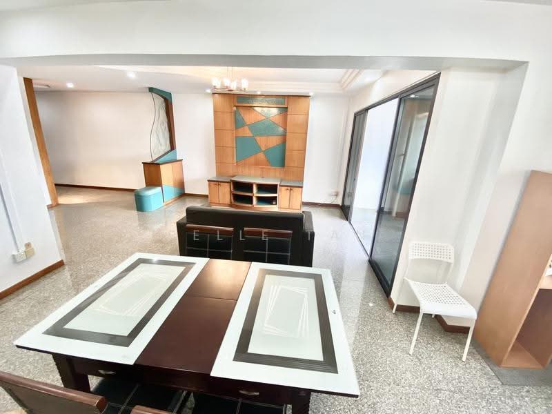 371 Hougang Street 31, 371 Hougang Street 31, Hougang / Punggol / Sengkang, 3 Bedrooms, 1,323 sqft, HDB Flat For Rent, by Belle Tan May Sian, 500262651 - Living Room - PropertyGuru.com.sg