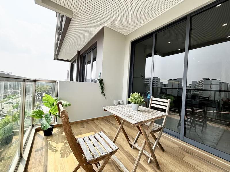 Urban Treasures, 205 Jalan Eunos, Eunos / Geylang / Paya Lebar, 3 Bedrooms, 883 sqft, Condominium For Sale, by Eve Tang, 500262654 - Balcony - PropertyGuru.com.sg