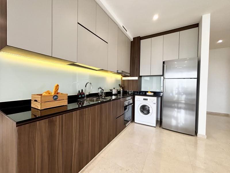 Urban Treasures, 205 Jalan Eunos, Eunos / Geylang / Paya Lebar, 3 Bedrooms, 883 sqft, Condominium For Sale, by Eve Tang, 500262654 - Kitchen - PropertyGuru.com.sg