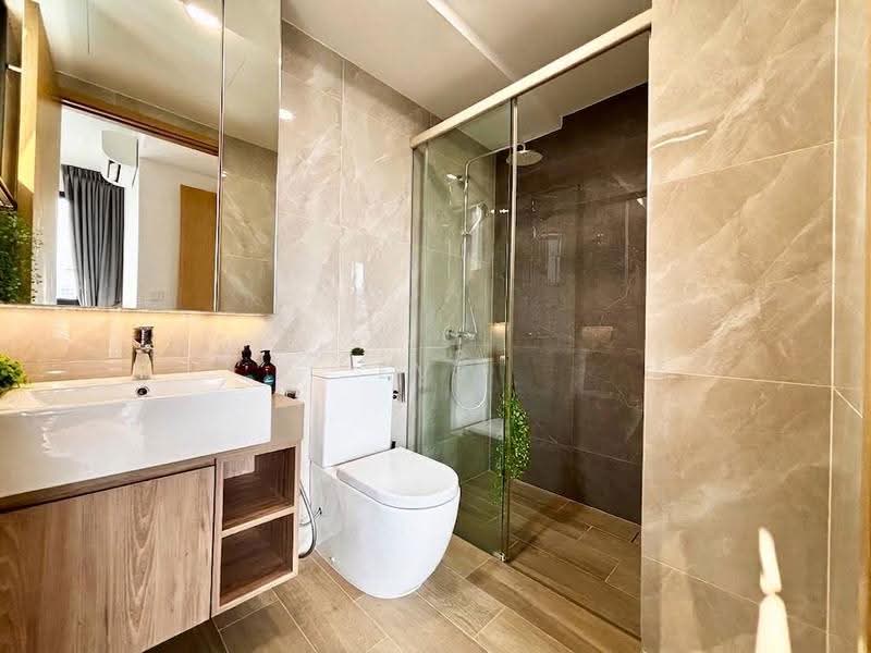 Urban Treasures, 205 Jalan Eunos, Eunos / Geylang / Paya Lebar, 3 Bedrooms, 883 sqft, Condominium For Sale, by Eve Tang, 500262654 - Bathroom - PropertyGuru.com.sg