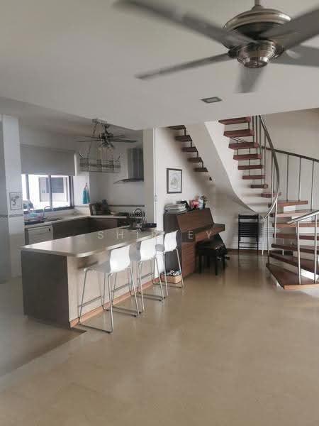 Lakepoint Condo, 10 Lakepoint Drive, Boon Lay / Jurong / Tuas, 5 Bedrooms, 3,261 sqft, Condominium For Sale, by Shirley Krans, 500262662 - Kitchen - PropertyGuru.com.sg