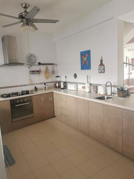 Lakepoint Condo, 10 Lakepoint Drive, Boon Lay / Jurong / Tuas, 5 Bedrooms, 3,261 sqft, Condominium For Sale, by Shirley Krans, 500262662 - Kitchen - PropertyGuru.com.sg