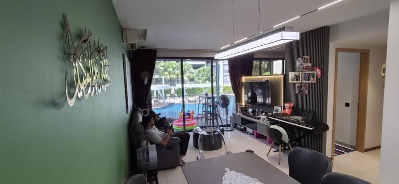 Blossom Residences, 30 Segar Road, Dairy Farm / Bukit Panjang / Choa Chu Kang, 3 Bedrooms, 1,109 sqft, Condominium For Sale, by Jonathan Lo, 500262673 - Living Room - PropertyGuru.com.sg