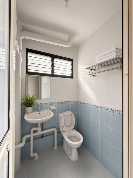 322 Bukit Batok Street 33, 322 Bukit Batok Street 33, Dairy Farm / Bukit Panjang / Choa Chu Kang, 2 Bedrooms, 731 sqft, HDB Flat For Sale, by Alvin Yap, 500262678 - Bathroom - PropertyGuru.com.sg