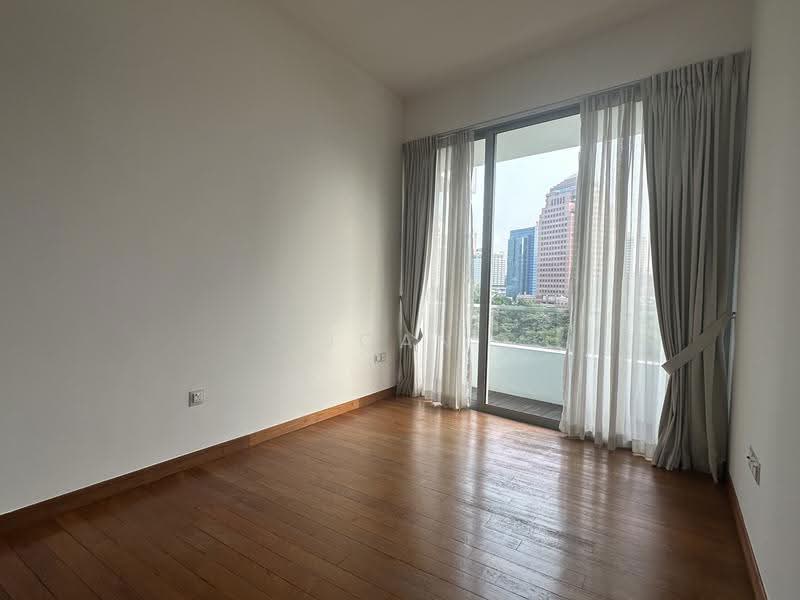 Grange Infinite, 27 Grange Road, Orchard / River Valley, 3 Bedrooms, 2,250 sqft, Condominium For Rent, by Joan Navenza Wiguna, 500262679 - Balcony - PropertyGuru.com.sg