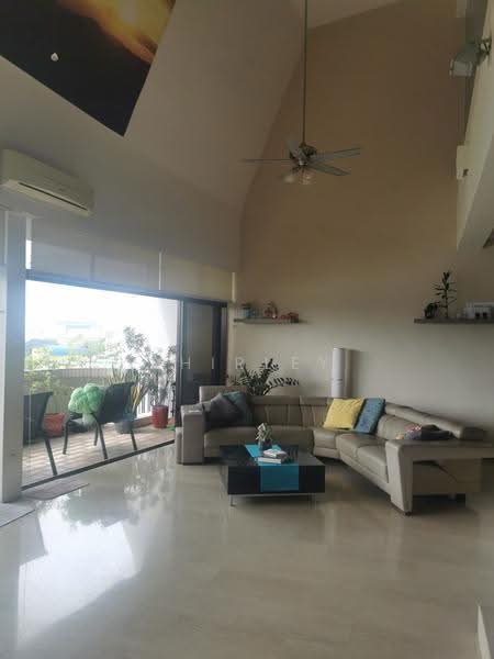 Lakepoint Condo, 2 Lakepoint Drive, Boon Lay / Jurong / Tuas, 5 Bedrooms, 3,621 sqft, Condominium For Rent, by Shirley Krans, 500262683 - Living Room - PropertyGuru.com.sg