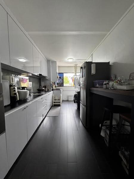 236 Tampines Street 21, 236 Tampines Street 21, Pasir Ris / Tampines, 3 Bedrooms, 1,129 sqft, HDB Flat For Sale, by Soh Shuai Quan (SQ), 500262686 - Kitchen - PropertyGuru.com.sg