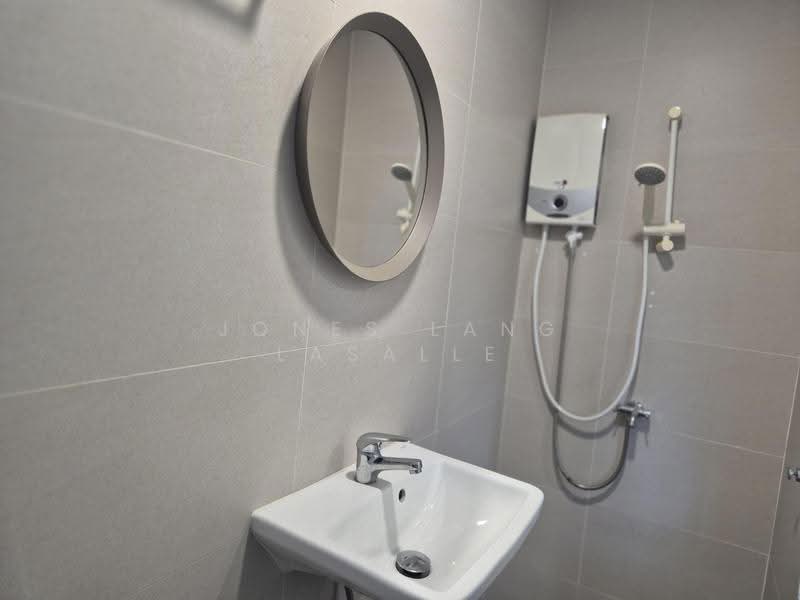 Adam Place, 5B Adam Road, Newton / Novena, 2 Bedrooms, 915 sqft, Apartment For Rent, by Cynthia Wong, 500262689 - Bathroom - PropertyGuru.com.sg