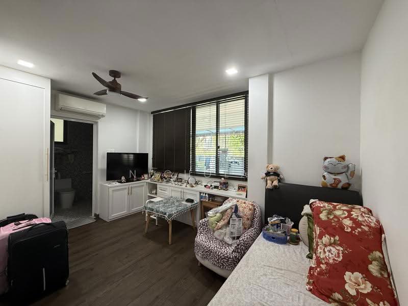 Lentor Villas, Lentor Street, Mandai / Upper Thomson, 5 Bedrooms, 3,900 sqft, Corner Terrace For Sale, by Nicholas Lim, 500262704 - Living Room - PropertyGuru.com.sg