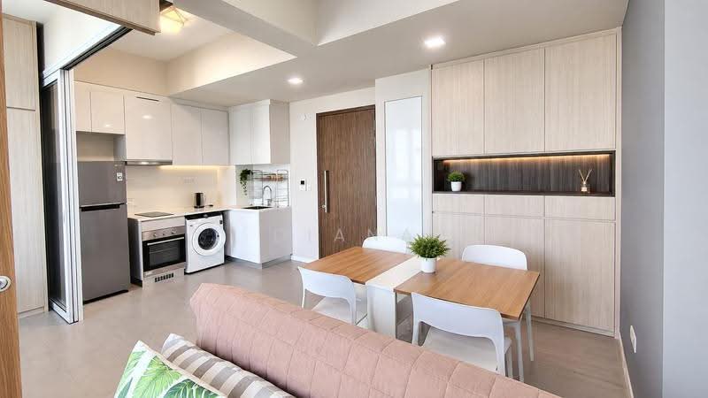 Roots @ Transit, 9 Transit Road, Mandai / Upper Thomson, 1 Bedroom, 441 sqft, Apartment For Sale, by Diana Yow, 500262707 - Kitchen - PropertyGuru.com.sg