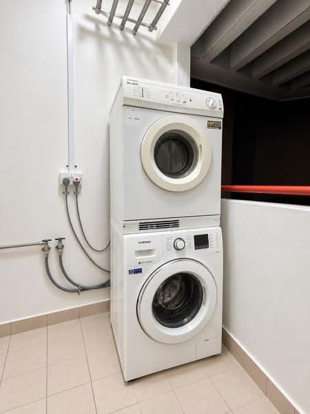 Simsville, 2 Geylang East Avenue 2, Eunos / Geylang / Paya Lebar, Room Rental, 100 sqft, Condominium For Rent, by James Lee, 500262743 - Interior - PropertyGuru.com.sg
