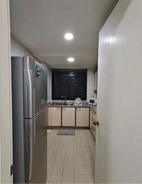 Central Green, 1 Jalan Membina, Alexandra / Commonwealth, 1 Bedroom, , Condominium For Rent, by Ssharon Loh, 500262746 - PropertyGuru.com.sg