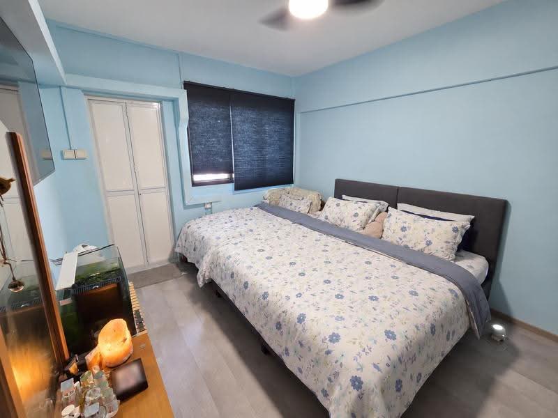 166 Bukit Batok West Avenue 8, 166 Bukit Batok West Avenue 8, Dairy Farm / Bukit Panjang / Choa Chu Kang, 2 Bedrooms, 797 sqft, HDB Flat For Sale, by Yan Lim, 500262749 - Bedroom - PropertyGuru.com.sg