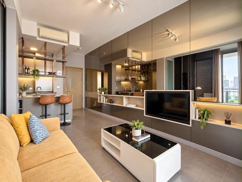 Katong Regency, 13 Tanjong Katong Road, East Coast / Marine Parade, 1 Bedroom, 560 sqft, Condominium For Sale, by Jeron Lee, 500262754 - Living Room - PropertyGuru.com.sg