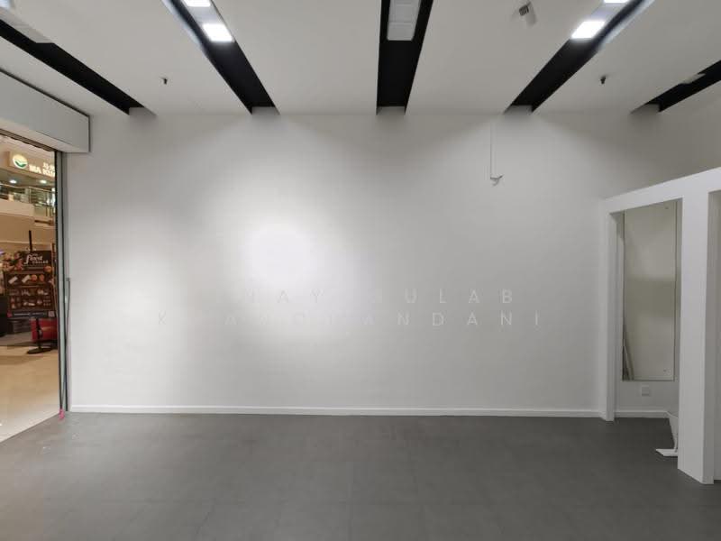 Thomson Plaza, 301 Upper Thomson Road, Ang Mo Kio / Bishan / Thomson, 355 sqft, Food & Beverage For Rent, by Vinay Gulab Khanchandani ( Vincent ), 500262757 - Interior - CommercialGuru.com.sg