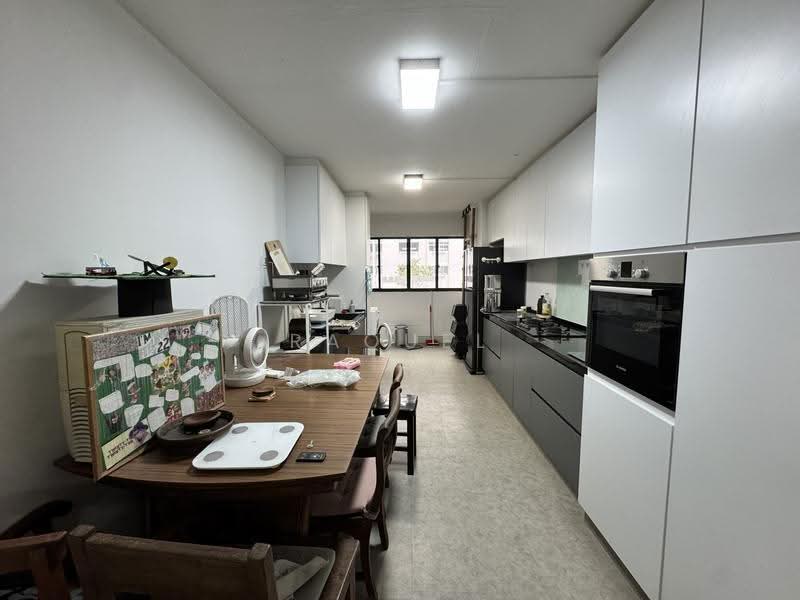 134 Bedok North Street 2, 134 Bedok North Street 2, Bedok / Upper East Coast, 2 Bedrooms, 882 sqft, HDB Flat For Sale, by Raquel Fong, 500262761 - Kitchen - PropertyGuru.com.sg