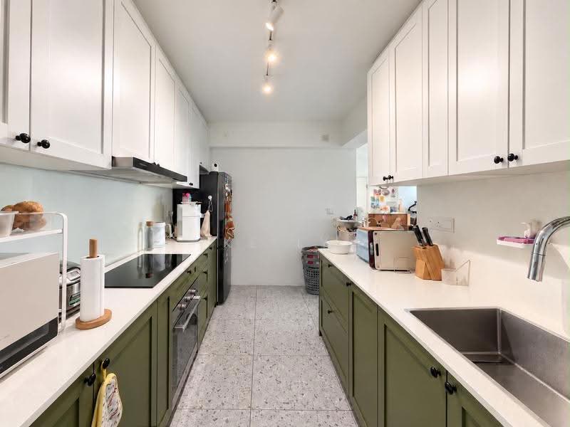 222B Bedok North Drive, 222B Bedok North Drive, Bedok / Upper East Coast, 3 Bedrooms, 990 sqft, HDB Flat For Sale, by Kelly Cheng, 500262767 - Kitchen - PropertyGuru.com.sg