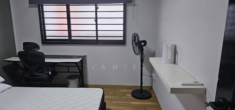 613 Hougang Avenue 8, 613 Hougang Avenue 8, Hougang / Punggol / Sengkang, Room Rental, 150 sqft, HDB Flat For Rent, by Jamie Xiao, 500262773 - Bedroom - PropertyGuru.com.sg