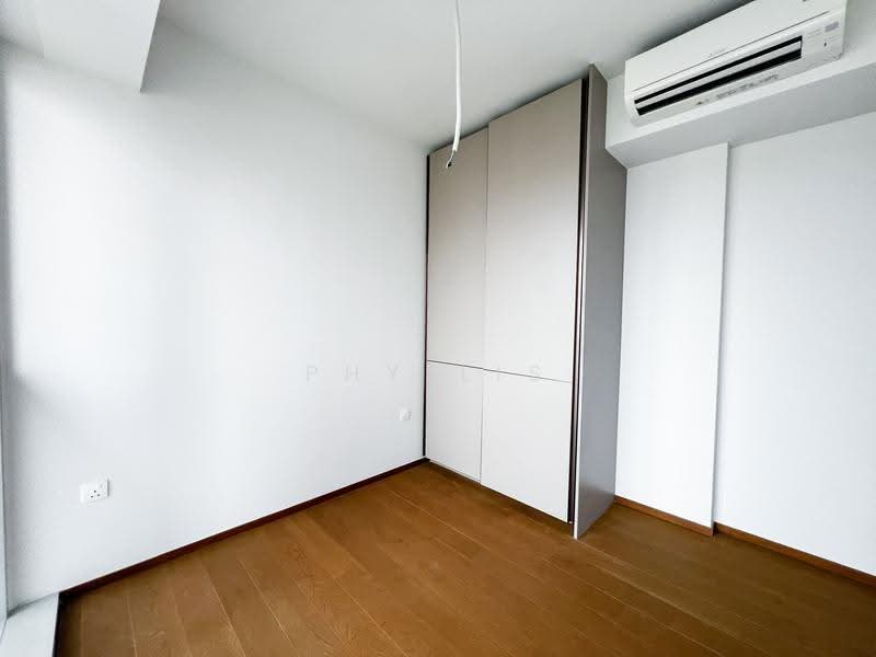 Grand Dunman, 16 Dunman Road, East Coast / Marine Parade, 3 Bedrooms, 936 sqft, Condominium For Sale, by Phyllis Tan, 500262774 - Common Bedroom - PropertyGuru.com.sg