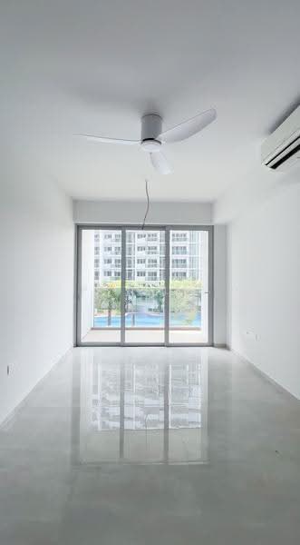 Grand Dunman, 16 Dunman Road, East Coast / Marine Parade, 3 Bedrooms, 936 sqft, Condominium For Sale, by Phyllis Tan, 500262774 - Living Room - PropertyGuru.com.sg