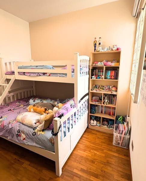 Sunglade, 3 Serangoon Avenue 2, Hougang / Punggol / Sengkang, 3 Bedrooms, 1,152 sqft, Condominium For Rent, by Rachel Lau, 500262791 - Bedroom - PropertyGuru.com.sg
