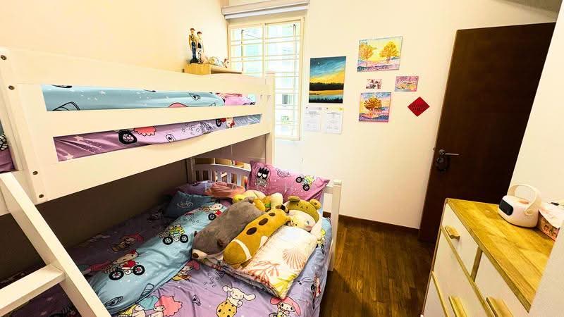 Sunglade, 3 Serangoon Avenue 2, Hougang / Punggol / Sengkang, 3 Bedrooms, 1,152 sqft, Condominium For Rent, by Rachel Lau, 500262791 - Bedroom - PropertyGuru.com.sg