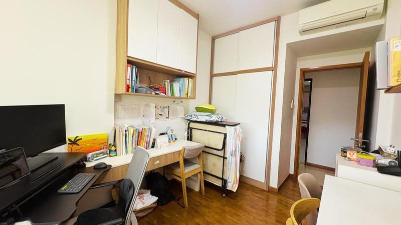 Sunglade, 3 Serangoon Avenue 2, Hougang / Punggol / Sengkang, 3 Bedrooms, 1,152 sqft, Condominium For Rent, by Rachel Lau, 500262791 - Study - PropertyGuru.com.sg