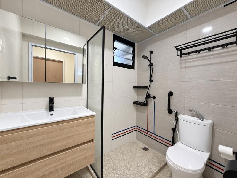 132A Canberra Crescent, 132A Canberra Crescent, Sembawang / Yishun, 3 Bedrooms, 990 sqft, HDB Flat For Sale, by Heinrich Tan (陈少洪), 500262792 - Bathroom - PropertyGuru.com.sg