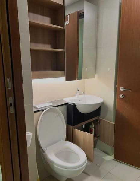 Ness, 38 Lorong 32 Geylang, Eunos / Geylang / Paya Lebar, 1 Bedroom, 450 sqft, Condominium For Rent, by Esther Lee, 500262813 - Bathroom - PropertyGuru.com.sg